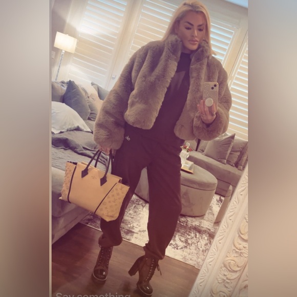 ❤️BOOKMARK ME LOVES! Ambassador, Top Seller & Trusted Trader 💋💋💋🥰🥰👍 - Picture 1 of 16